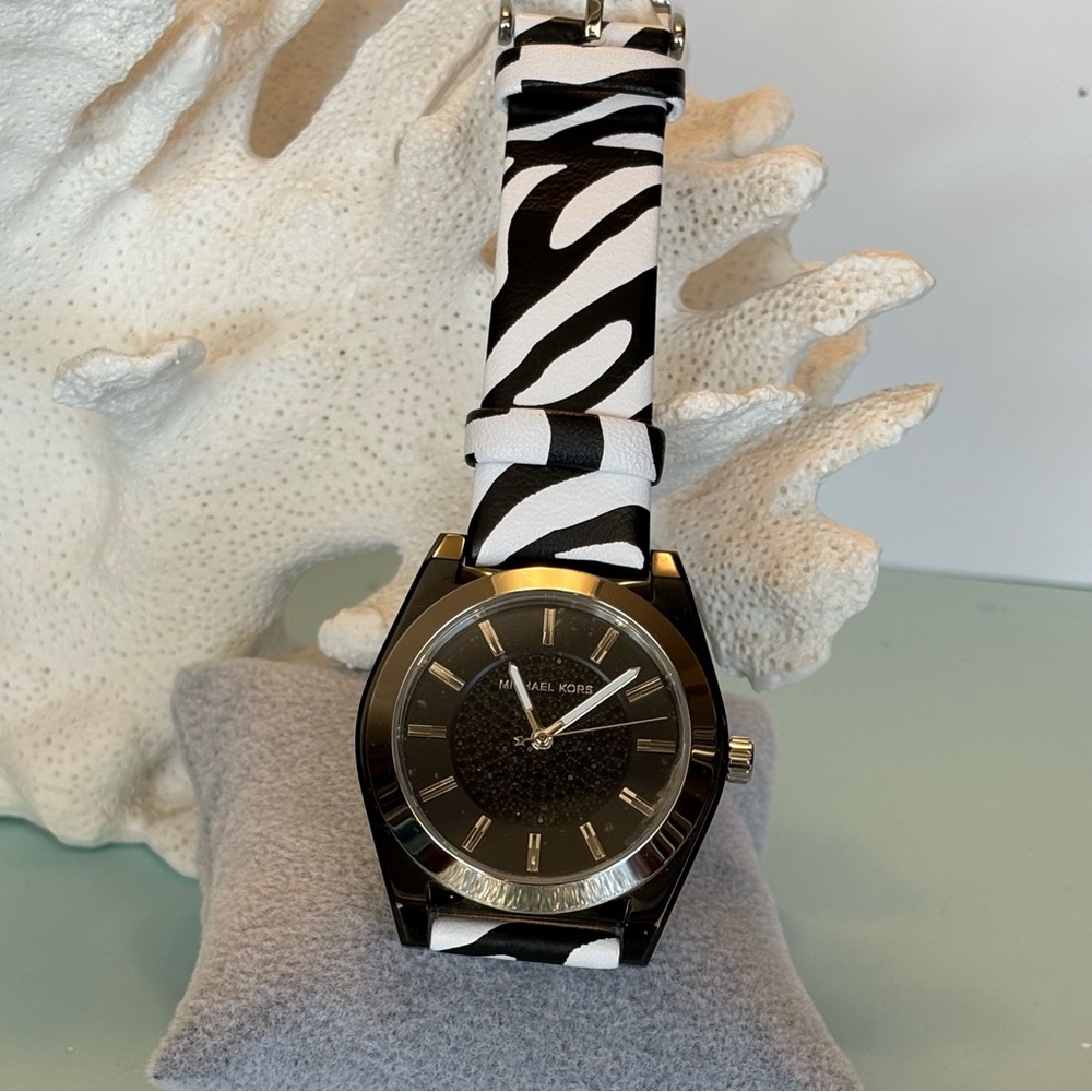 Michael Kors Channing Three Hand Zebra Print Leather Buckle Strap Closure Watch